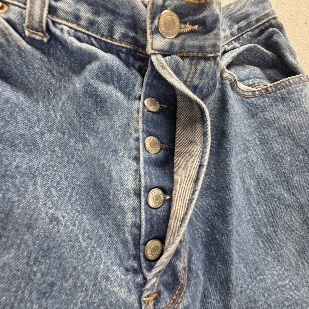 Vintage Levis 501 Jeans Mens Blue Straight Button Fly Made In USA Fits 32x32